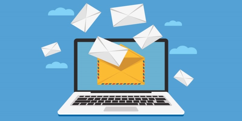 Sử dụng email liên hệ với QQ88 dễ dàng